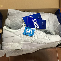 #原创新人# 一双小白鞋：Asics 亚瑟士 GEL-LyteV 复古运动休闲鞋