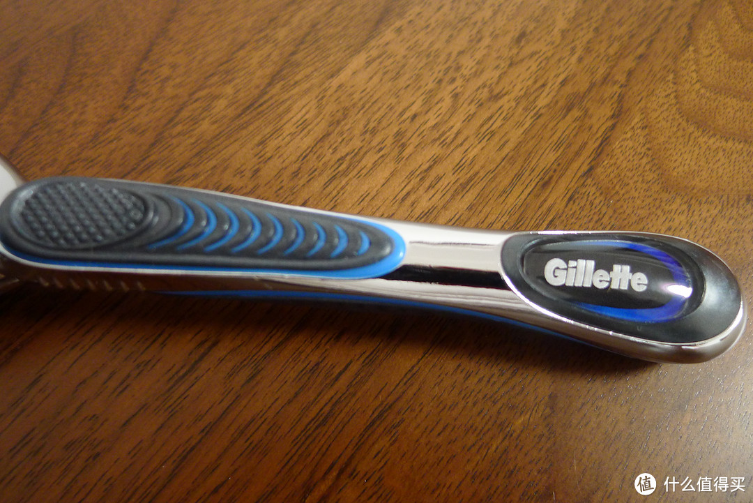 对付男人黑又硬的利器：Gillette 吉列 锋隐致护冰酷剃须刀