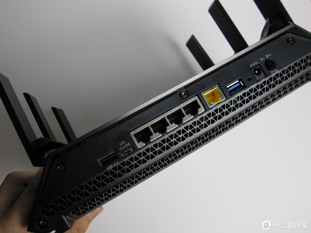 NETGEAR 网件 Nighthawk 夜鹰 X6 R8000 AC3200M 无线路由器 简单开箱