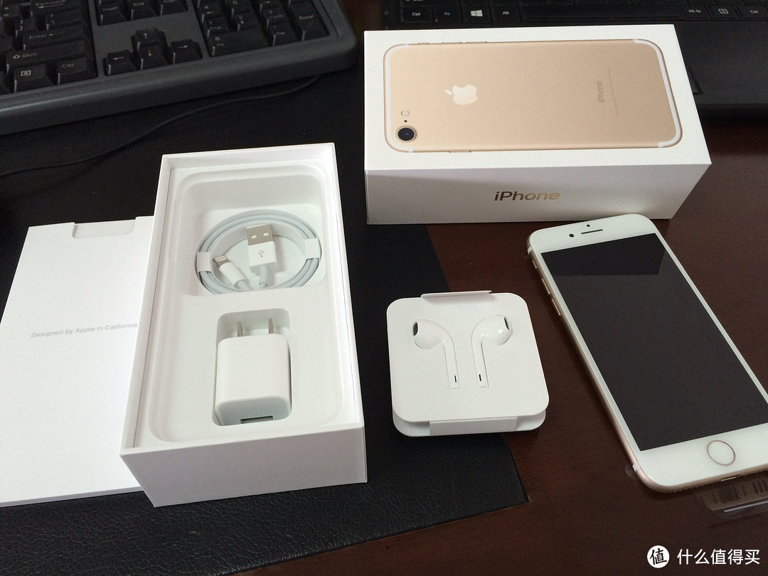 昔日王者，恶搞开箱 — 招行分期购入iPhone7 金色 开箱与体验