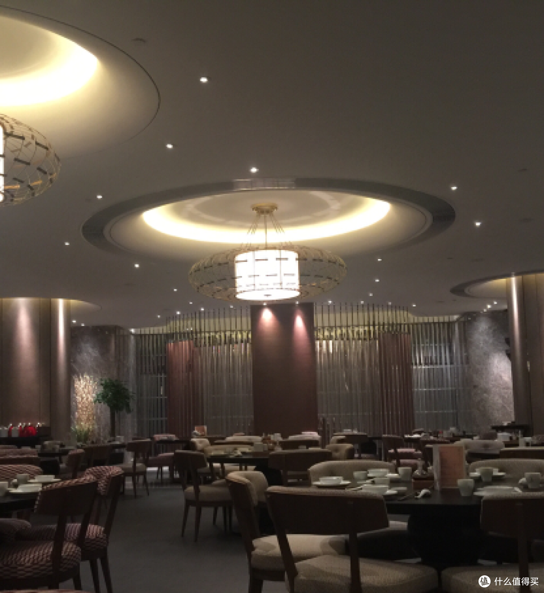 老司机带你用人均100元去五星级酒店点菜吃顿中餐!