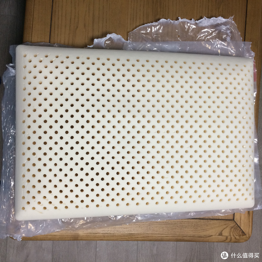 小米杂货铺——8H标准 乳胶枕 Z1 开箱