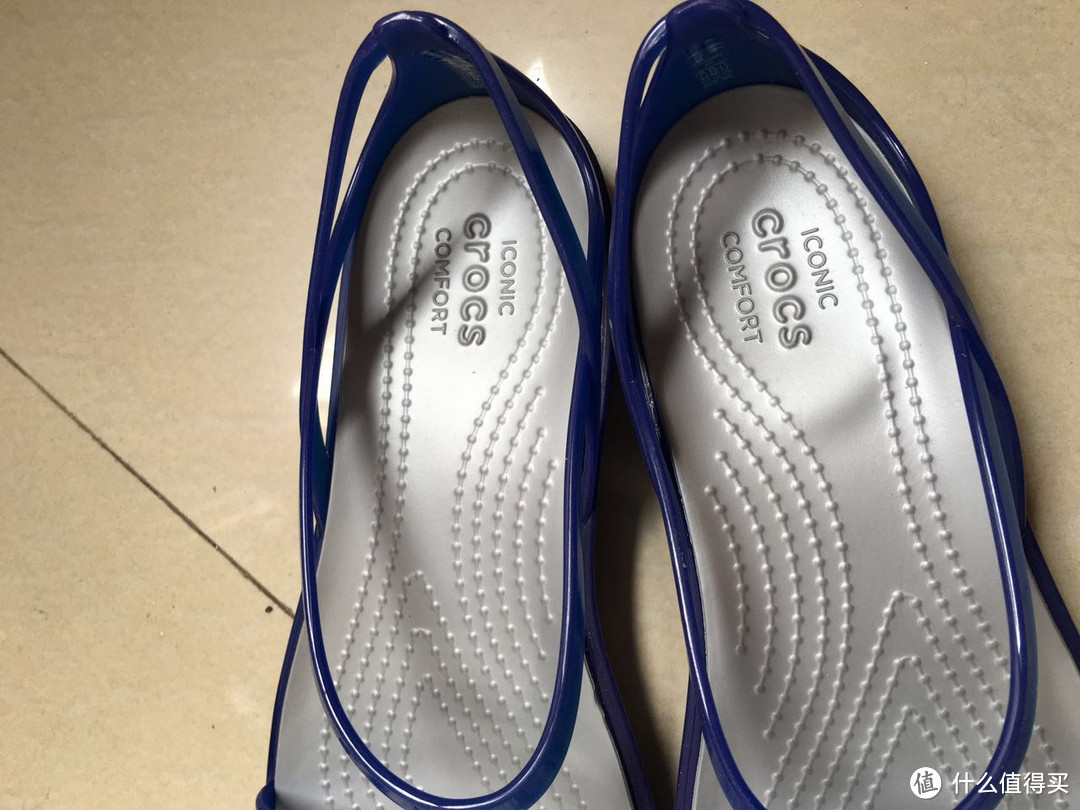 为明年武汉看海准备——crocs 卡骆驰 女凉鞋