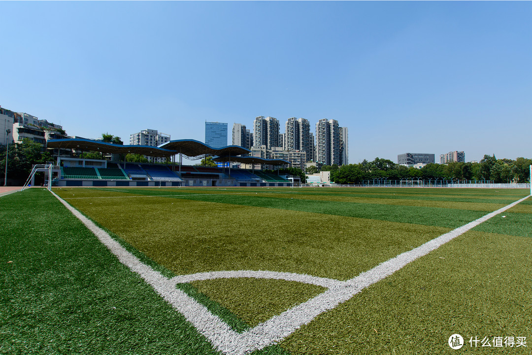 学生党选购镜头：SIGMA 适马 10-20mm F3.5 镜头