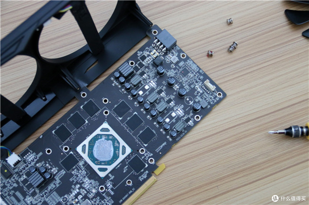 Sapphire 蓝宝石 超白金 RX 470 非公版显卡 开箱附带2K游戏测试