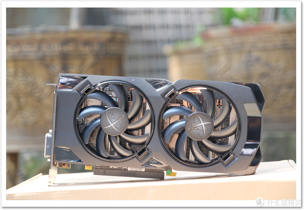 北极星 XFX RX480黑狼进化版 显卡开箱