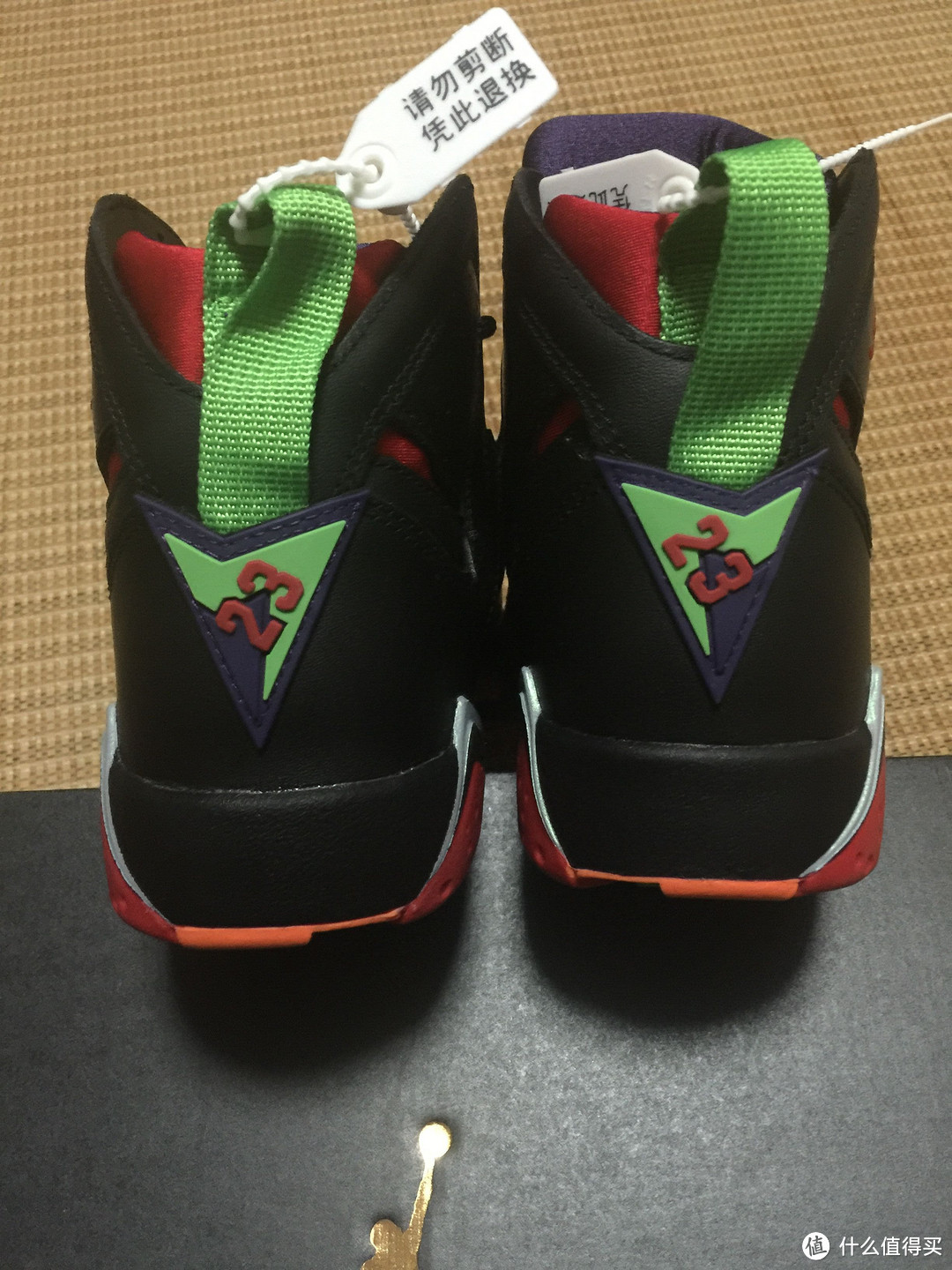 火星人马文Marvin the Martian配色——NIKE 耐克 Air Jordan 7 篮球鞋