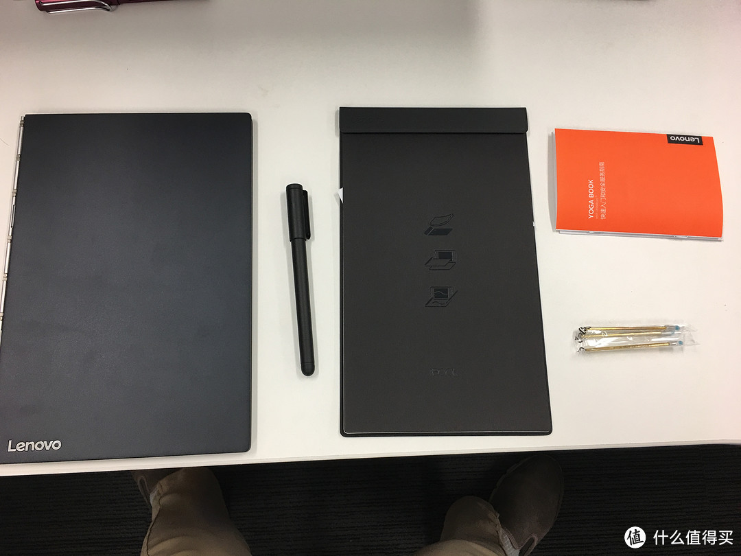 lenovo 联想 yoga book 二合一平板电脑 开箱