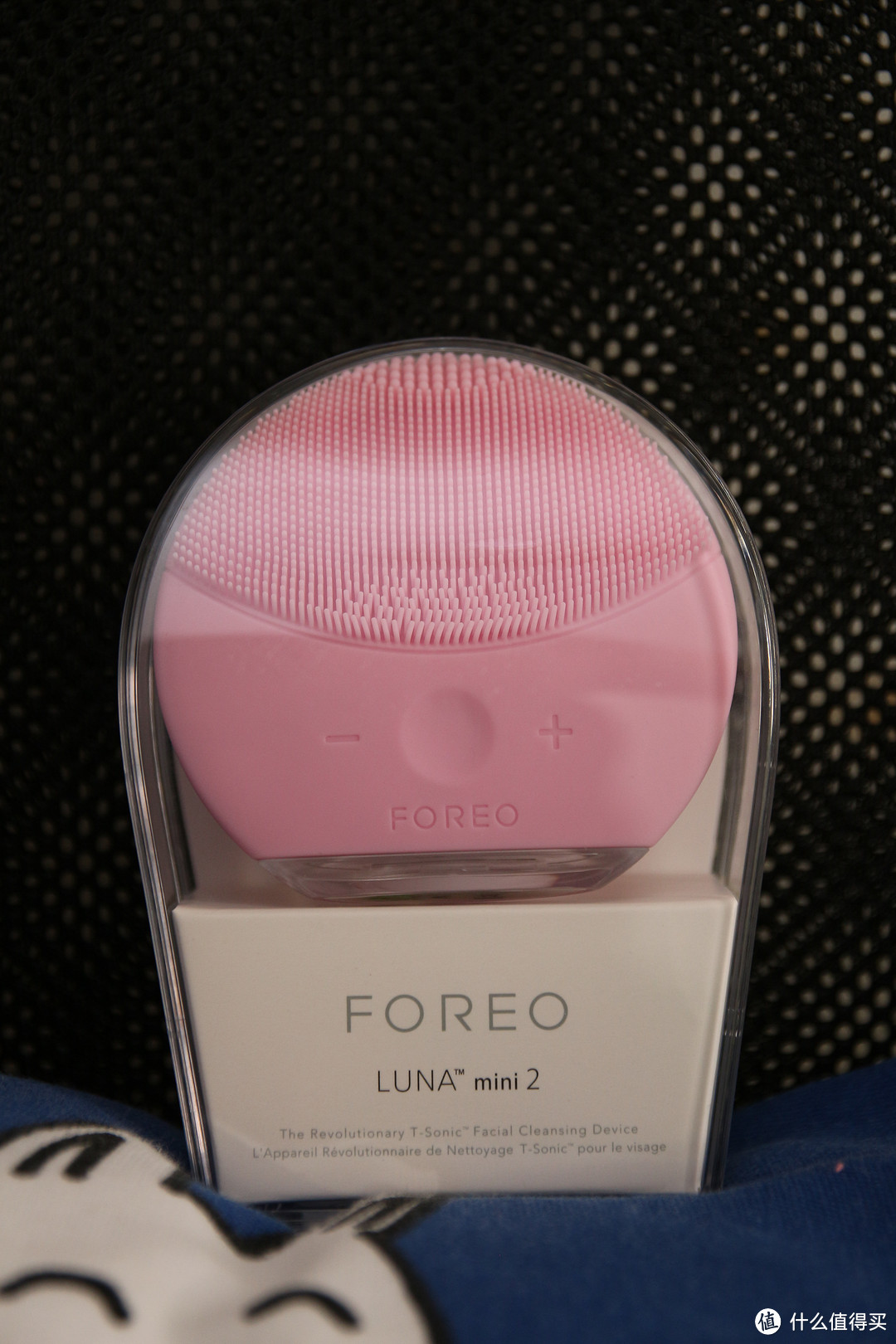 送给老婆的小礼物：FOREO LUNA mini 2 净透舒缓洁面仪