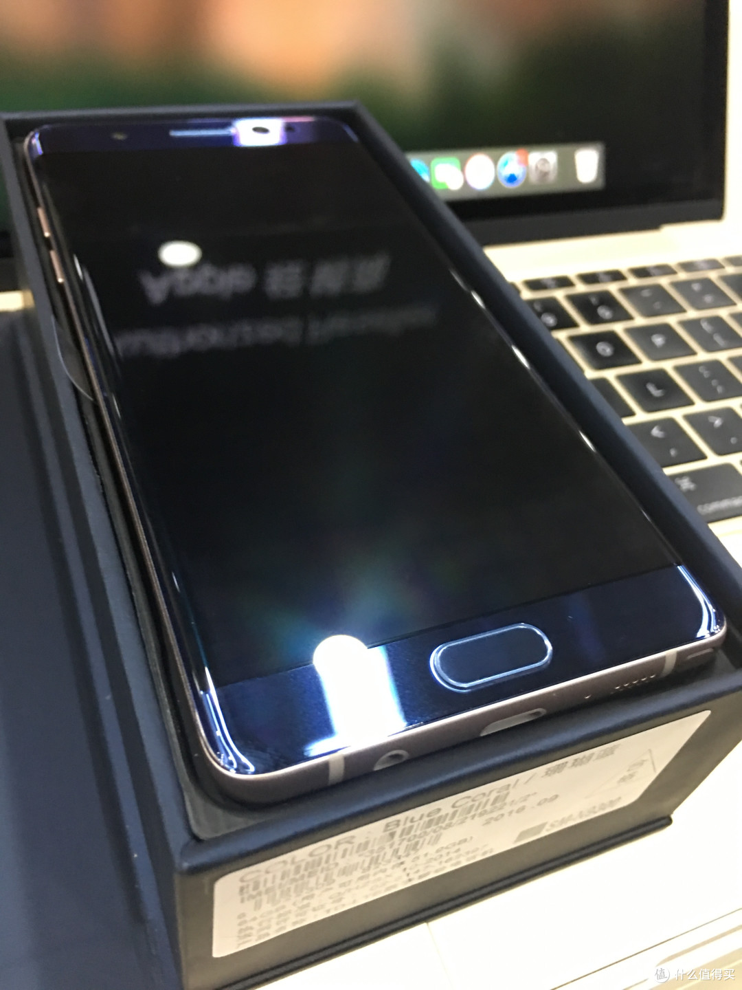 三星 boom 7:samsung 三星 galaxy note7 珊瑚蓝 美丽的外观赏析