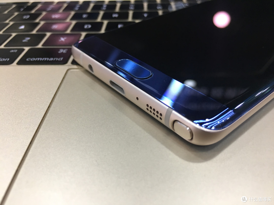 三星 boom 7:samsung 三星 galaxy note7 珊瑚蓝 美丽的外观赏析