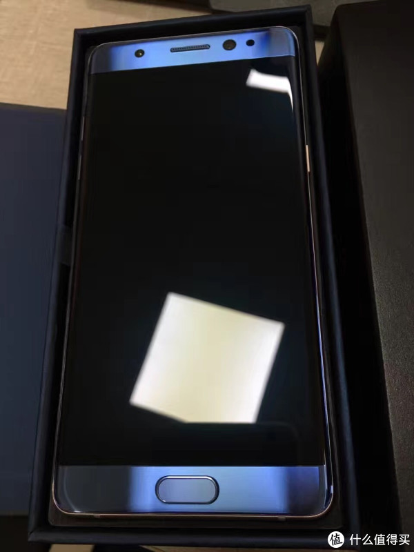 三星boom 7:samsung 三星 galaxy note7 珊瑚蓝 美丽的外观赏析