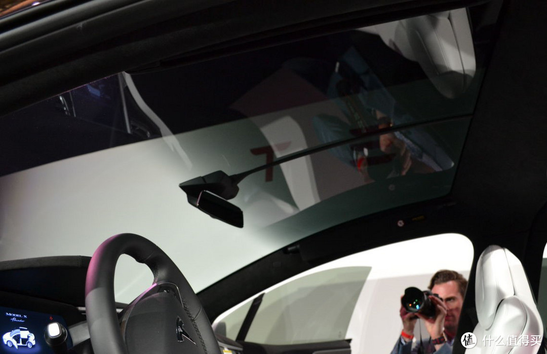 老司机测评：特斯拉Model X——外星来客