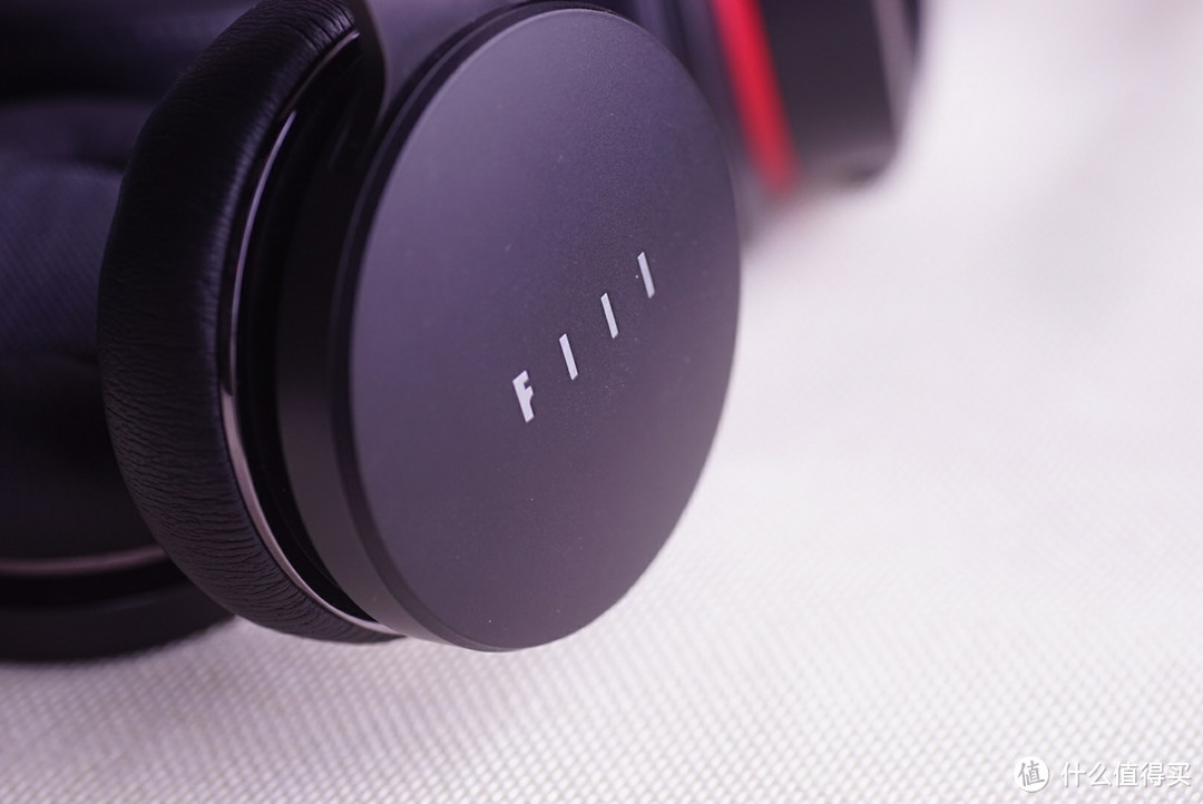 给认真点个赞，FIIL DIVA无线降噪耳机评测报告。
