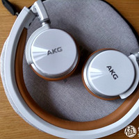 蓝牙耳机时代：AKG 爱科技 Y45BT 头戴式耳机