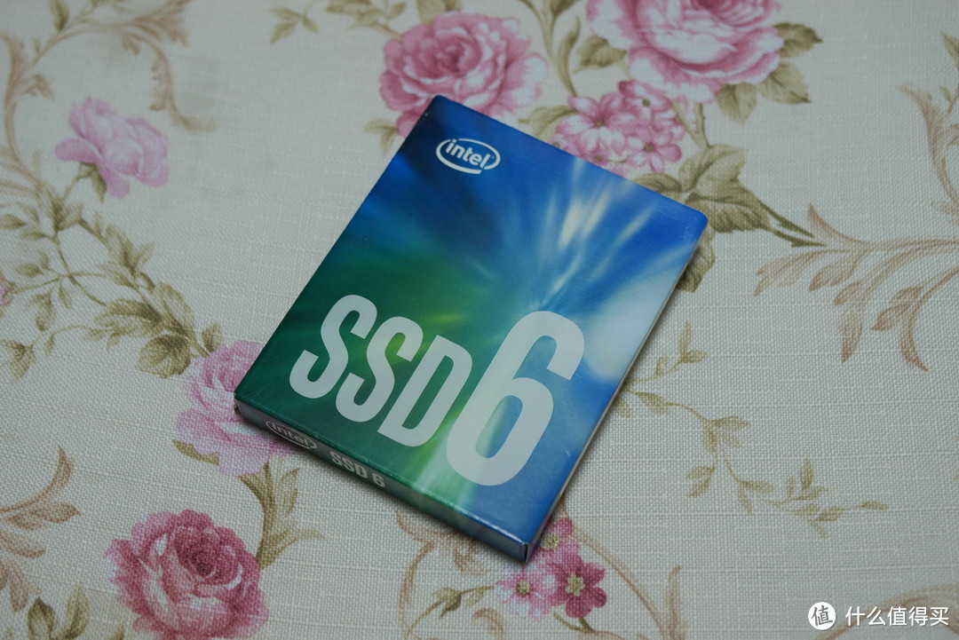 便宜大碗的五年保信仰？——Intel 英特尔 600p M.2 NVMe 512GB 固态硬盘 开箱小测