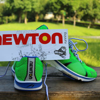 跑鞋Newton GRAVITY V外观展示(颜色|鞋面|鞋舌|鞋带)