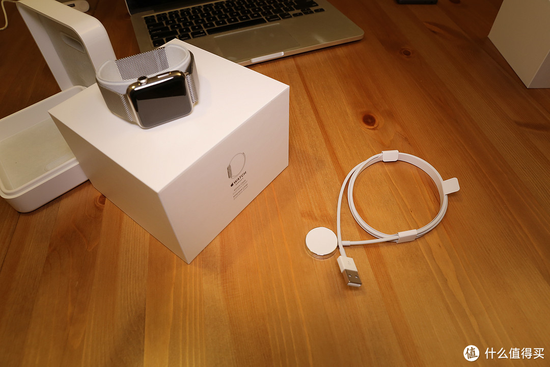 Apple Watch S2 米兰尼斯款开箱美照