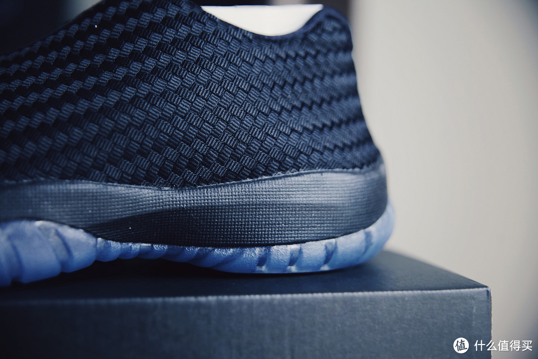 能遛弯的篮球鞋才是好AJ—— Air Jordan Future Low Gamma Blue 开箱