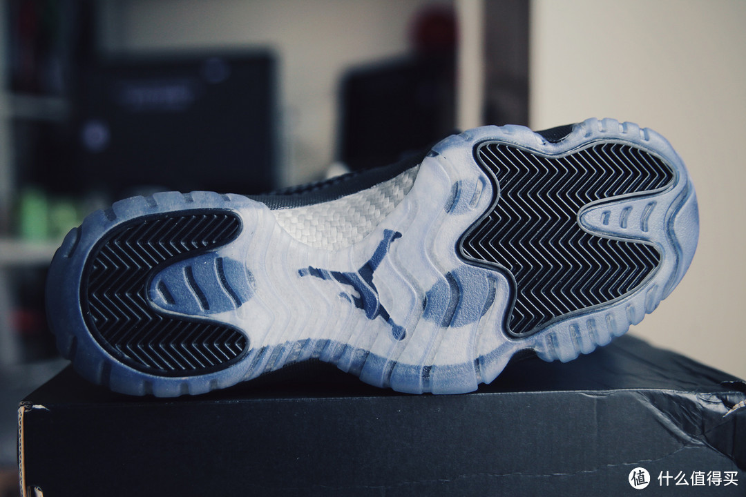 能遛弯的篮球鞋才是好AJ—— Air Jordan Future Low Gamma Blue 开箱