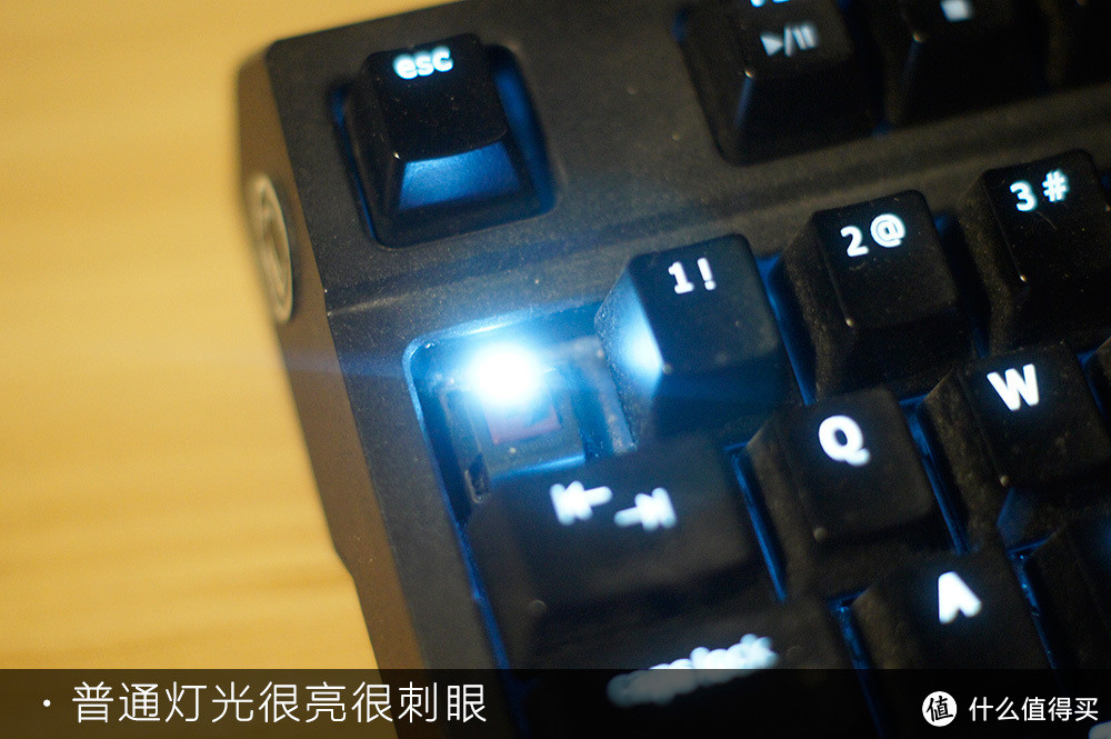 内存大鳄做外设，认真还是游戏——金士顿 HyperX Alloy 机械键盘