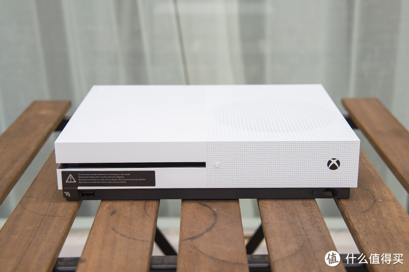 再穷也要玩光环5！Microsoft 微软 Xbox One S 游戏主机 开箱