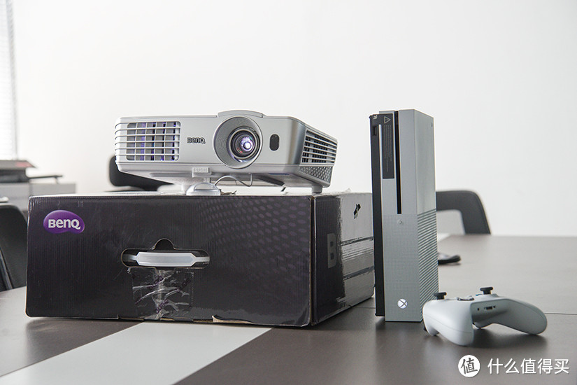 再穷也要玩光环5!Microsoft 微软 Xbox One S 游戏主机 开箱
