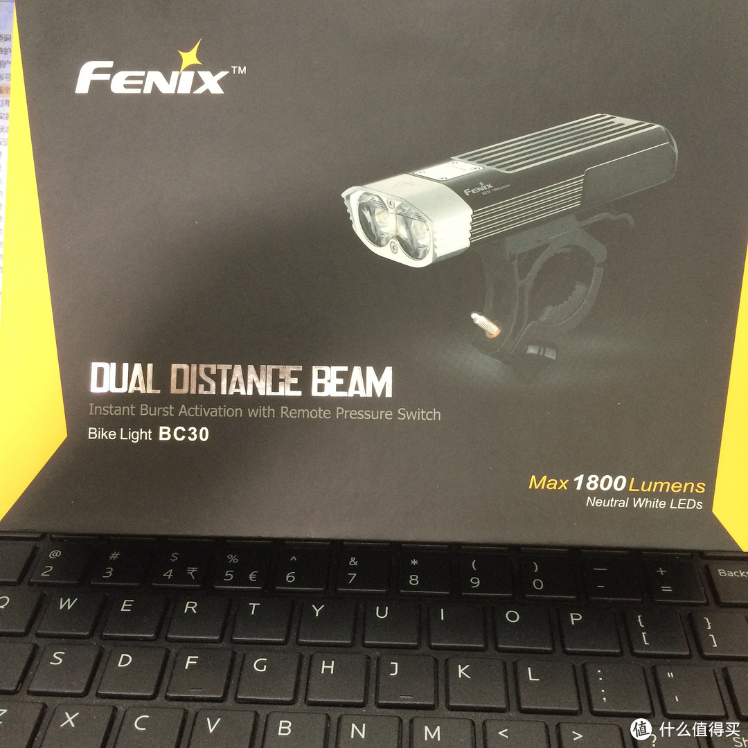 #本站首晒#FENIX 菲尼克斯 BC30 自行车大灯