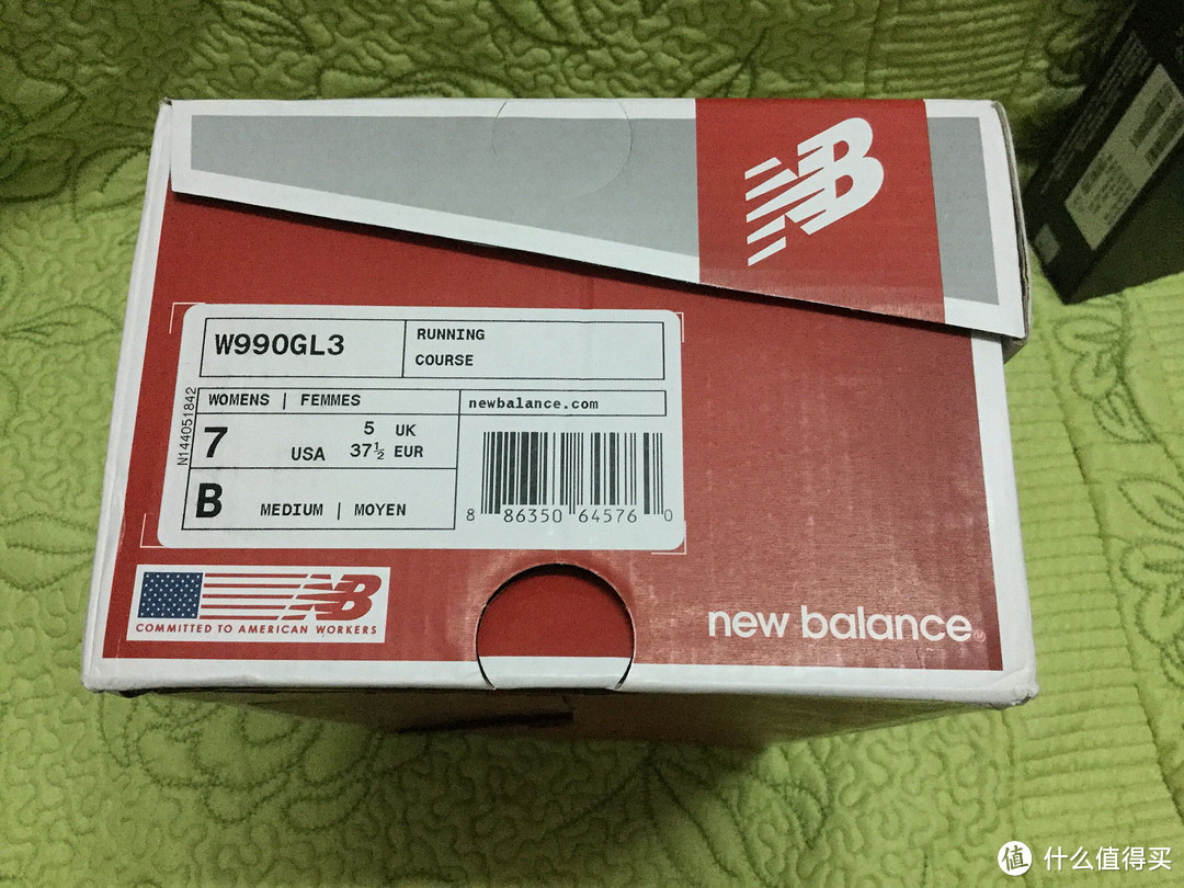 指望脚下生风的new balance 990系列跑鞋，为了霸占封面的跑鞋及跑步小白简装真人秀