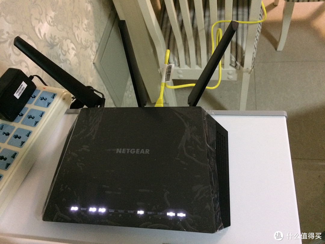 我与 NETGEAR 美国网件 R7000 AC1900M 无线路由器 经历的漫漫长夜