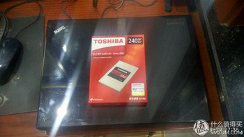 #原创新人#缝缝补补又三年，一次SSD升级：TOSHIBA 东芝 A100系列 240G SATA3 固态硬盘