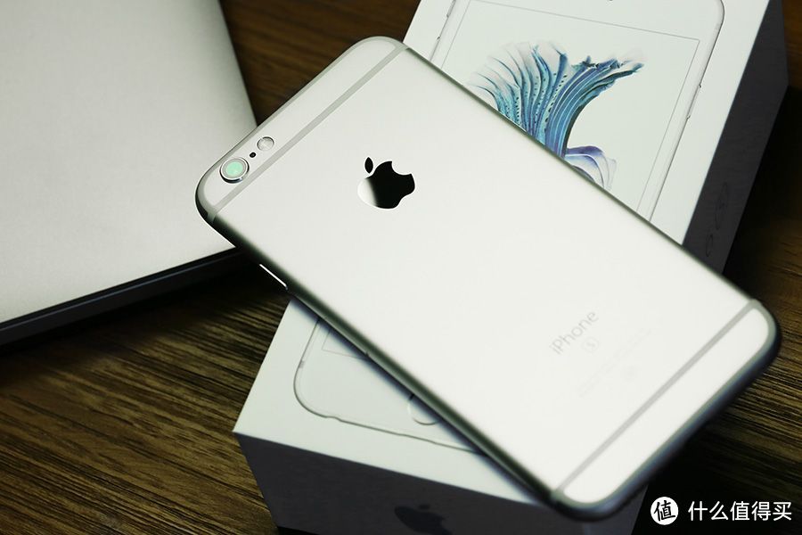 #原创新人#记一次在关注张大妈一个月后成功的购物：Apple iPhone 6s 64GB 银色