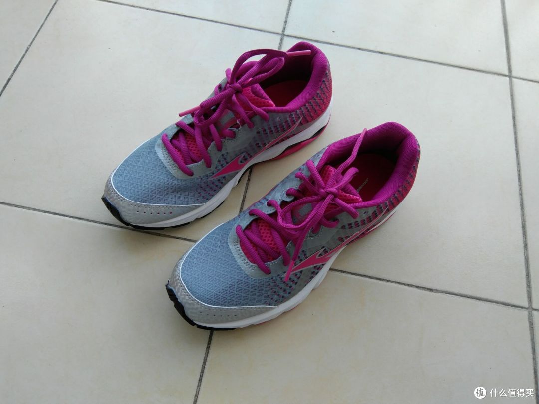 “领导”新爱——Mizuno 美津浓 WAVE ELEVATION 跑鞋