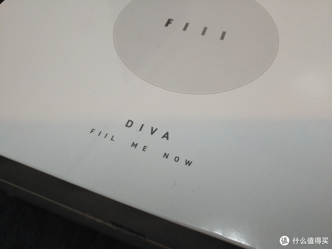 #原创新人#FIIL DIVA 头戴式智能耳机 开箱上手