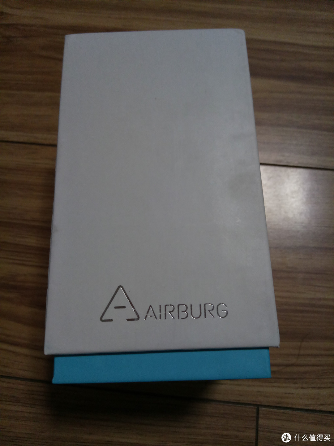 娃宝老公的新武器：AIRBURG 空气堡 PM2.5激光空气检测仪emo plus