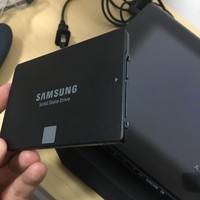 三星 750 EVO 固态硬盘安装展示(前板|光驱架|系统)