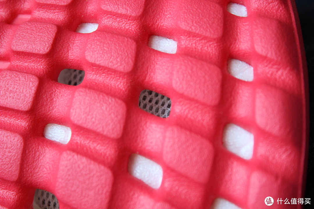 轻便、舒适、透气——adidas 阿迪达斯 BOOST系列 跑步鞋AQ4698 开箱简评