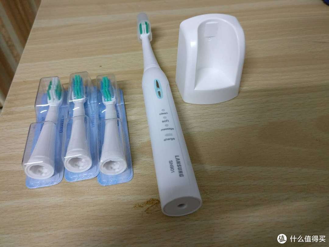 牙震很快乐BLYL 百力英伦声波震动牙刷试用体验