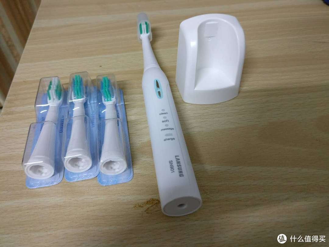 牙震很快乐BLYL 百力英伦声波震动牙刷试用体验