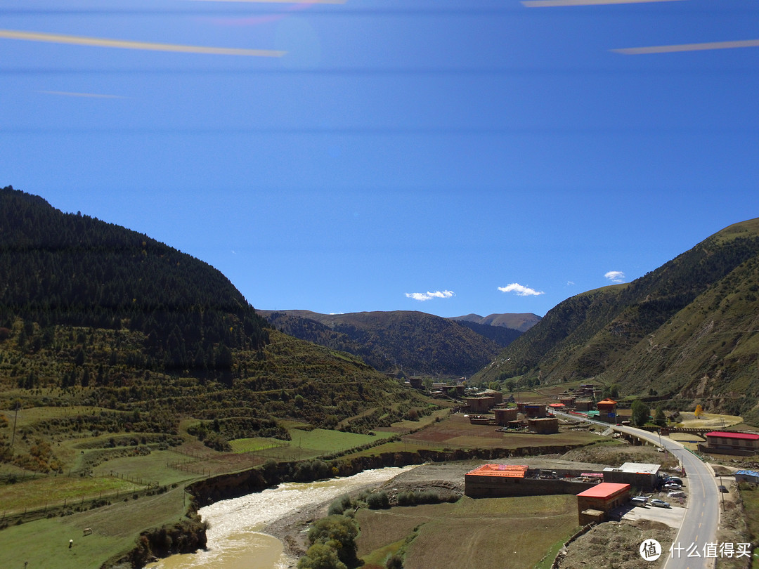 五天一千公里，体验川西高原的风景与藏族的风土人情