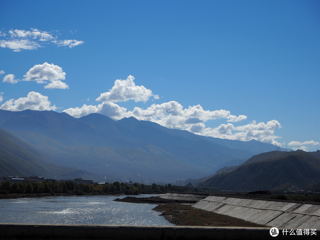 五天一千公里，体验川西高原的风景与藏族的风土人情