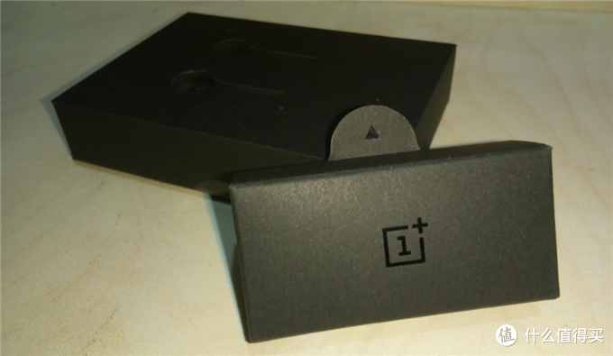 OnePlus 一加 银耳2 耳机 开箱（对比 nubia 努比亚 律音Pro）