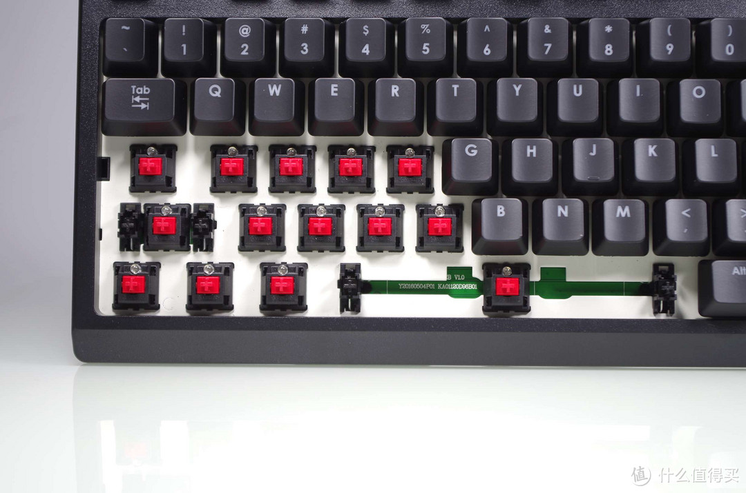 回归简约，做一把纯粹的红轴 机械键盘——G.SKILL 芝奇 KM570 开箱、试用