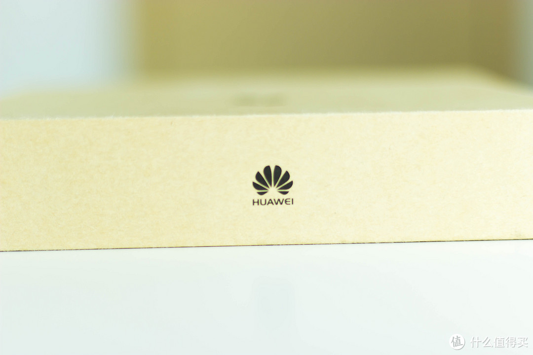 姿ci下国产：HUAWEI 华为 麦芒 5 智能手机 开箱体验