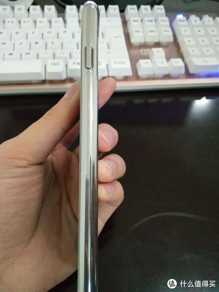Gosh Koori iPhone7P 手机壳 开箱
