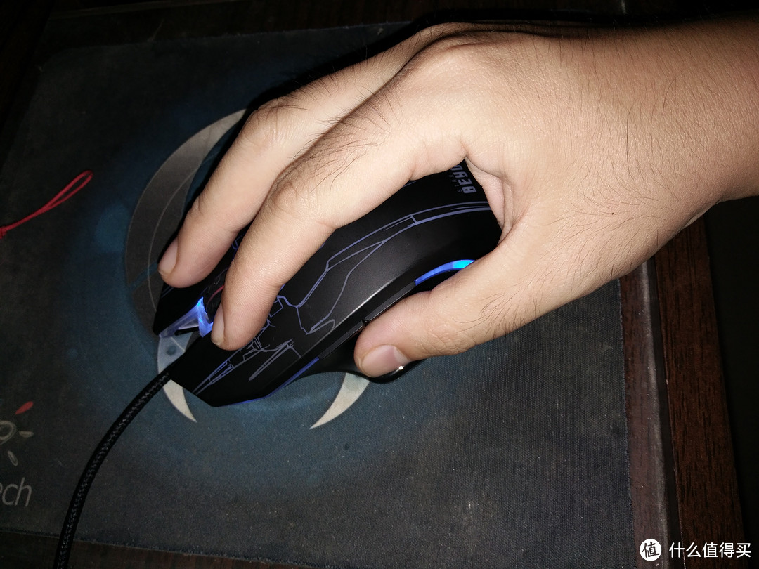 鼠标也要会玩灯---AJAZZ 黑爵 GT星际迷航版 定制鼠标