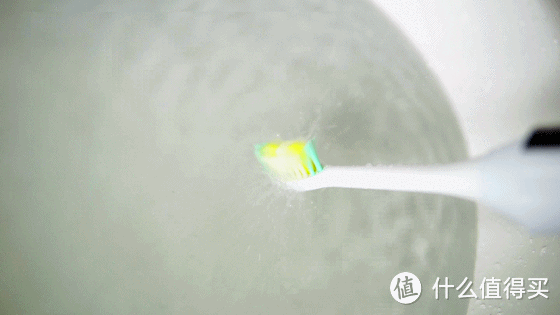 我的牙刷会洗澡：力博得I5自清洁声波牙刷使用体验