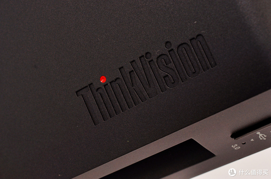 4K分辨率的商用典范，Think系列的突破传承：ThinkVision X1 显示器众测报告