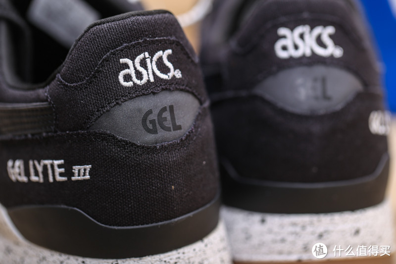 泼墨黑白配： ASICS 亚瑟士 Gel-Lyte III 休闲运动鞋（附对比NB 996）