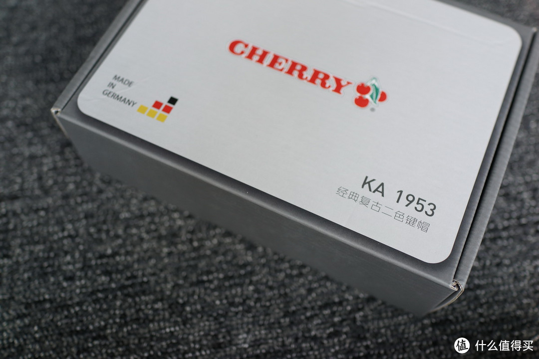 一套四位数价格的键帽：CHERRY 樱桃 德国 GMK限定 KA1953 机械键盘键帽